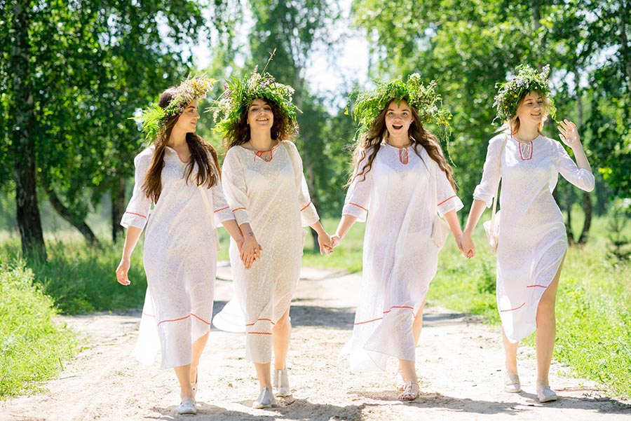 Slavic girls in South Tarawa