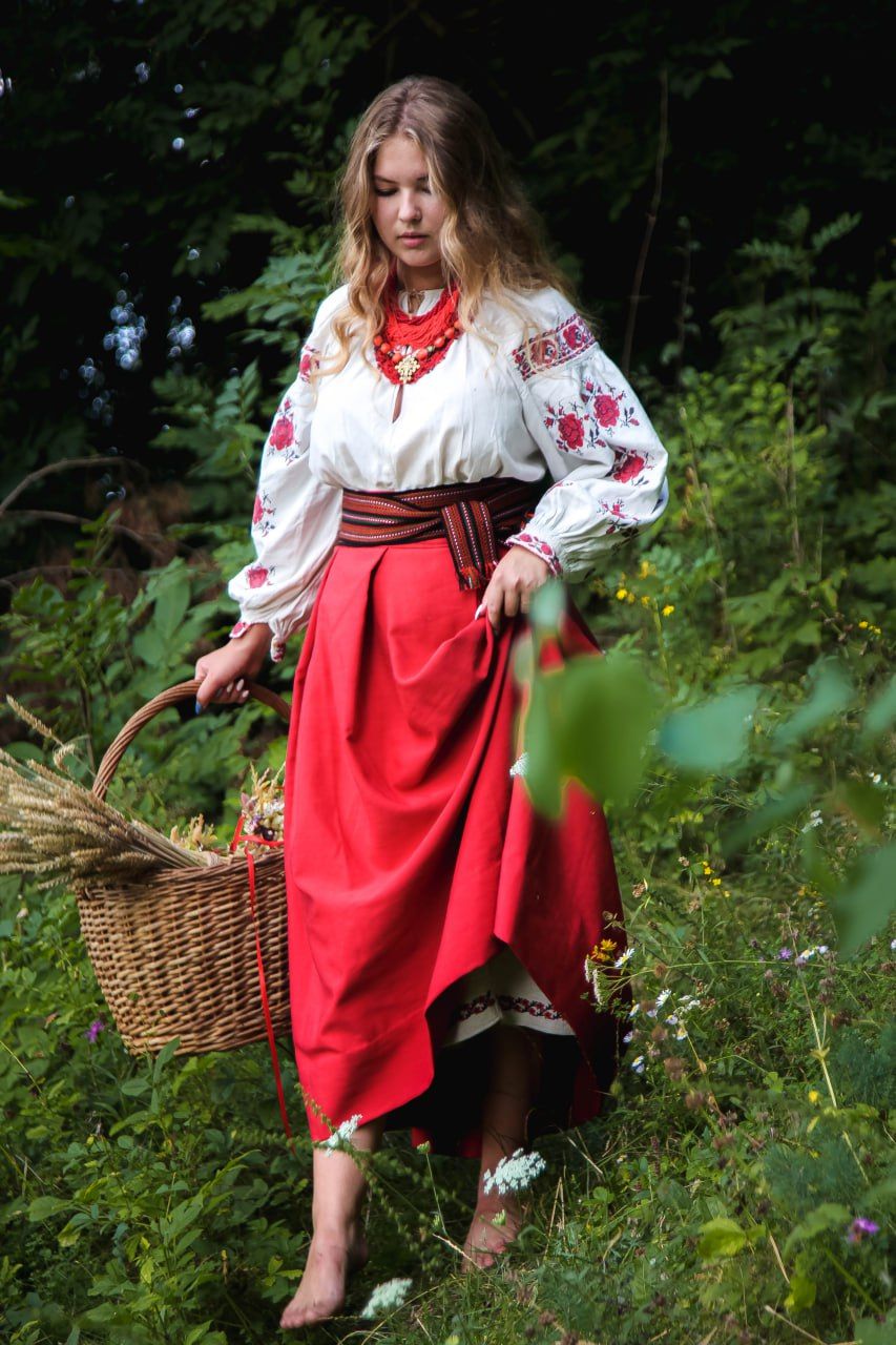 Slavic girls in South Tarawa