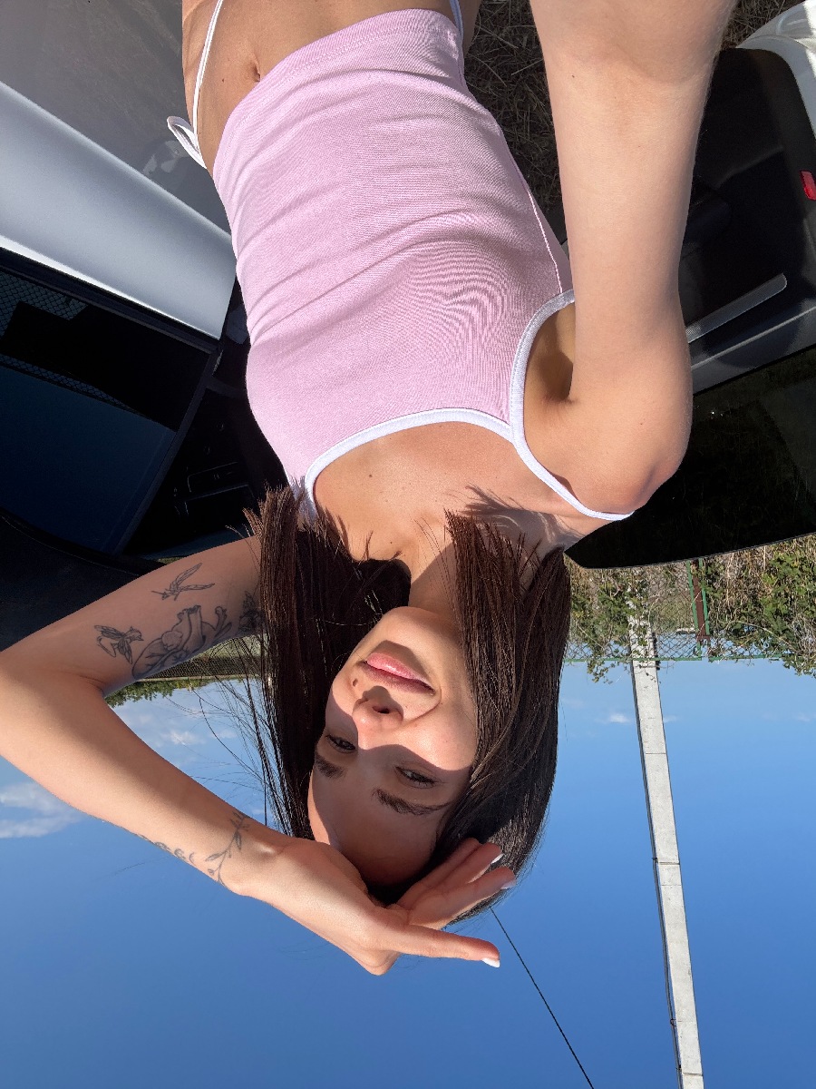 Sexy model Tina in South Tarawa